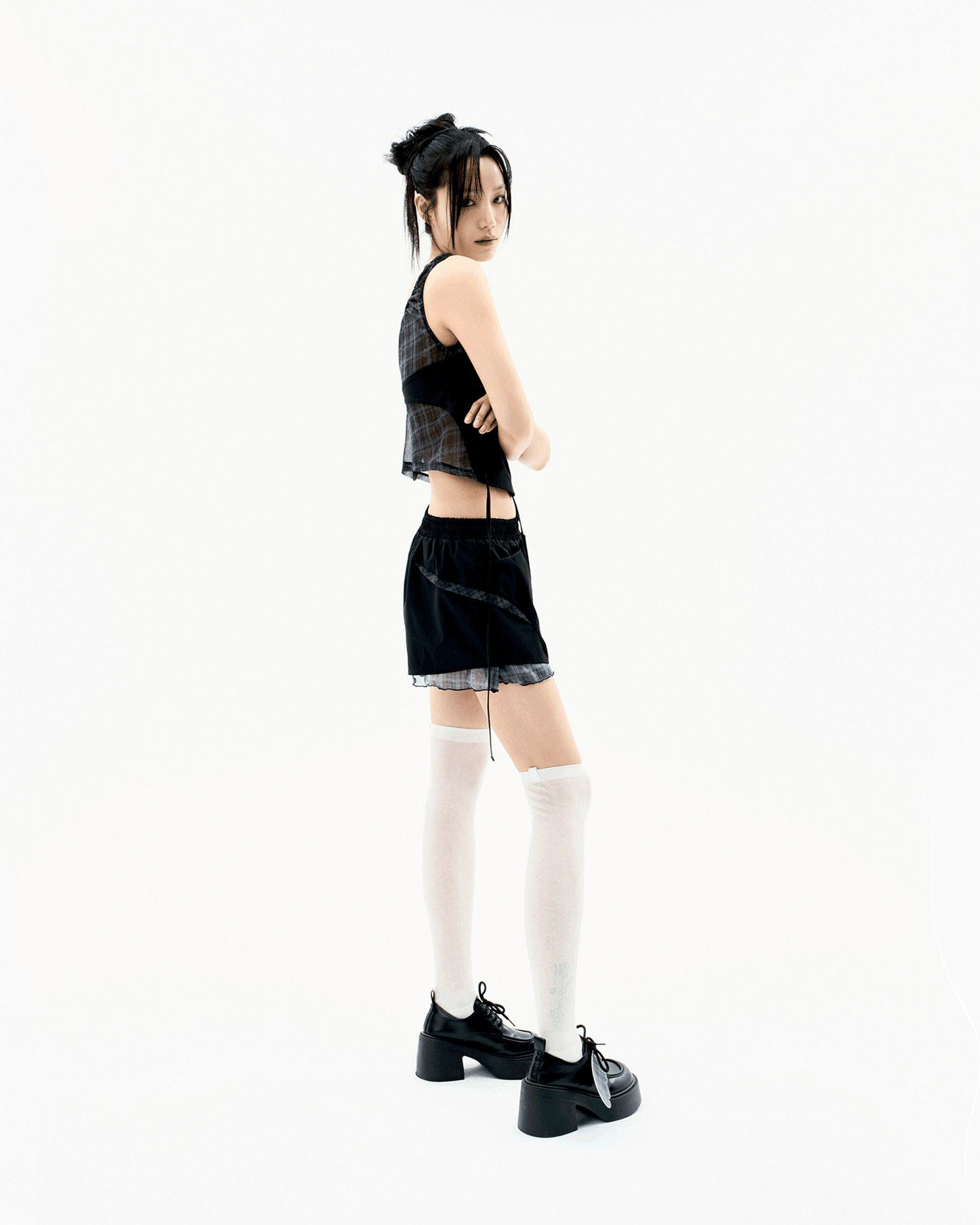REVERSIBLE PLAID TRACK SHORTS BLACK