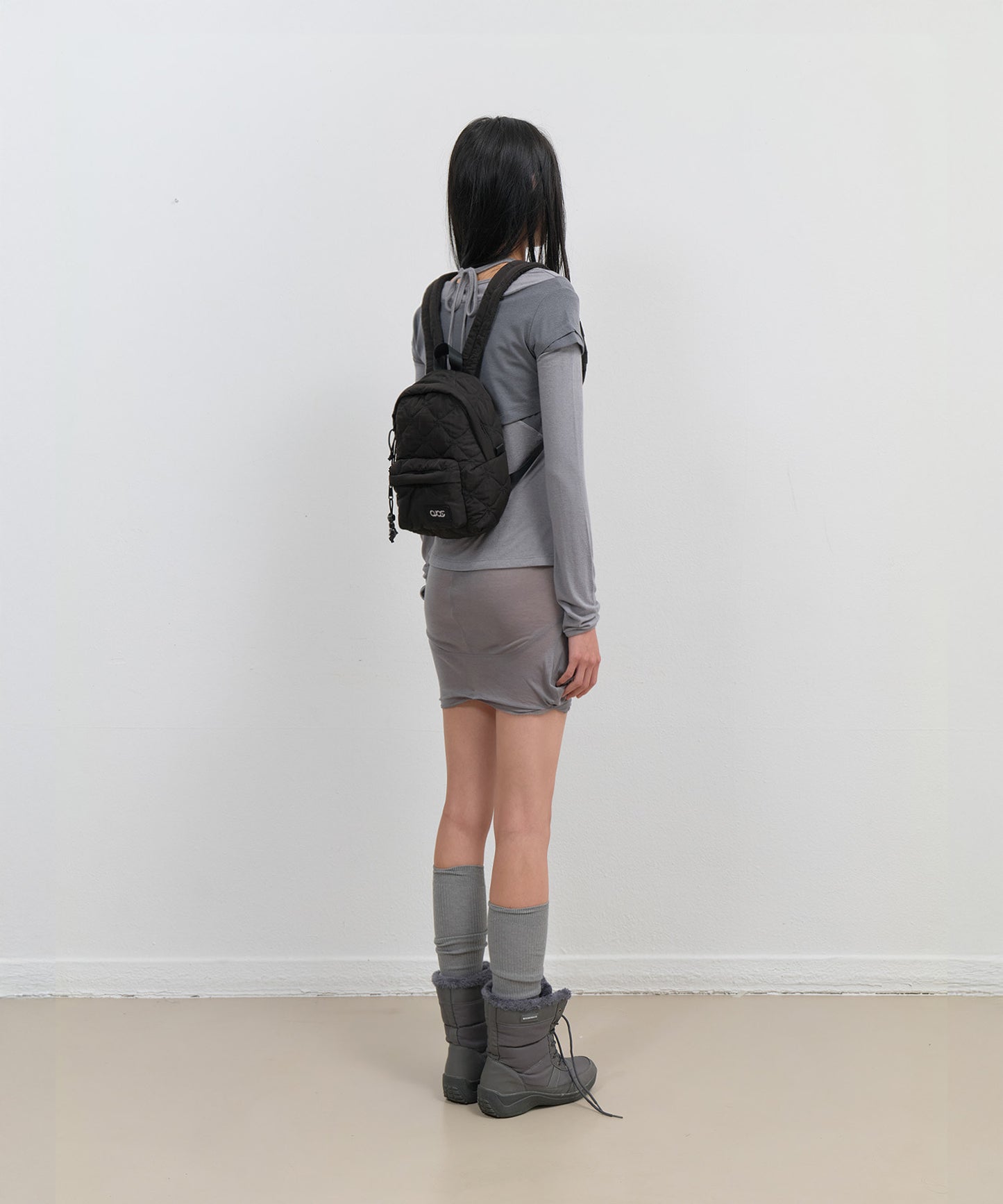 HALTER STRAP LONG SLEEVE - GREY
