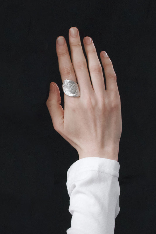 BANGUDAE PETROGLYPH RING