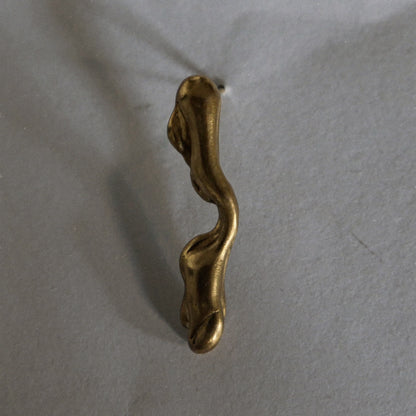 NOWHERE SOON STUDIO CRYBABY EARRING