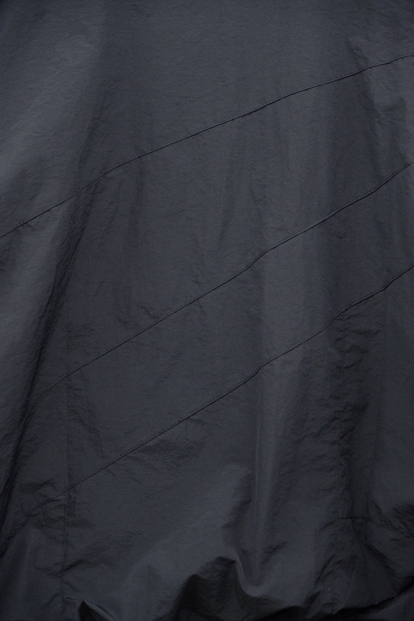 CROPPED ZIP-UP WINDBREAKER