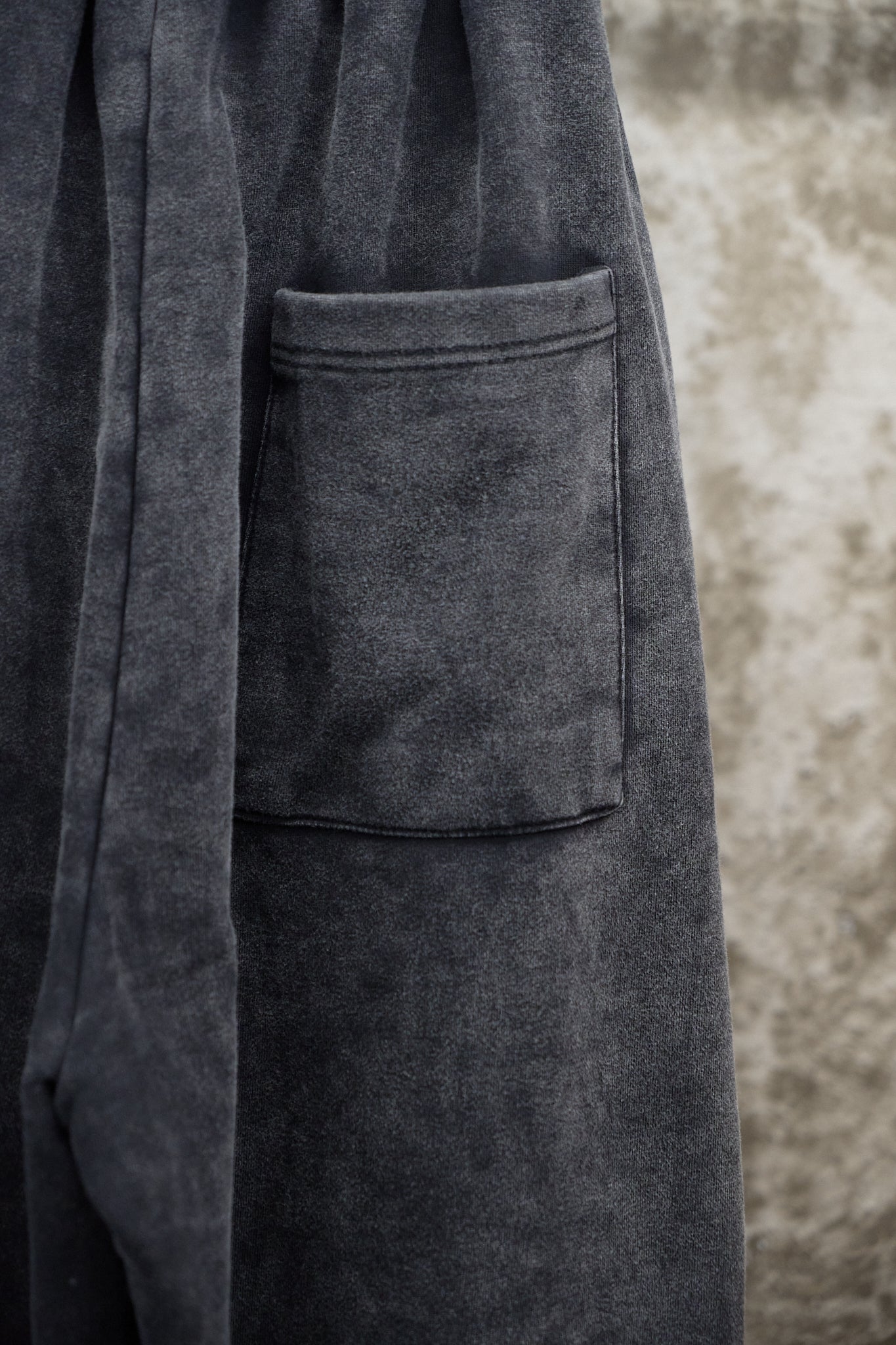 DARK GREY HEAVYWEIGHT COTTON SWEATPANTS