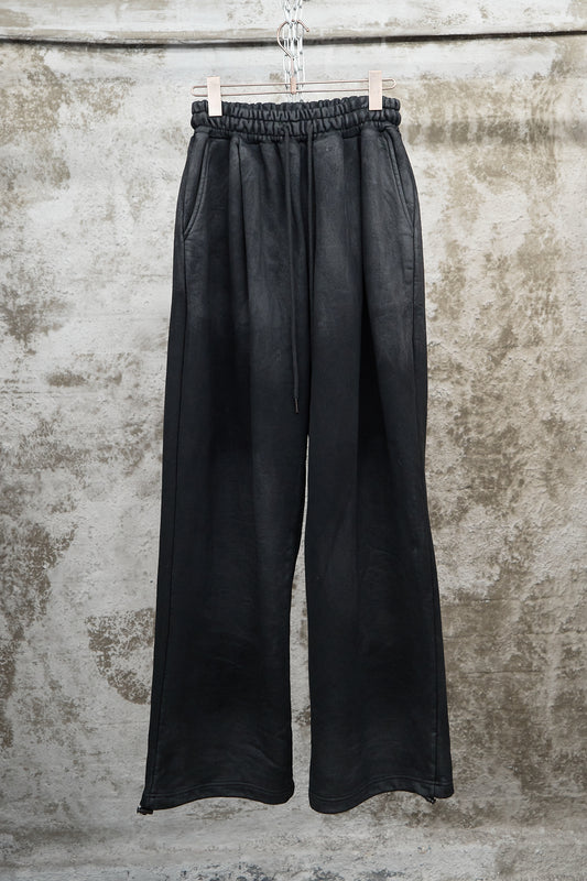 BLACK PAINTED HEAVYWEIGHT COTTON SWEATPANTS