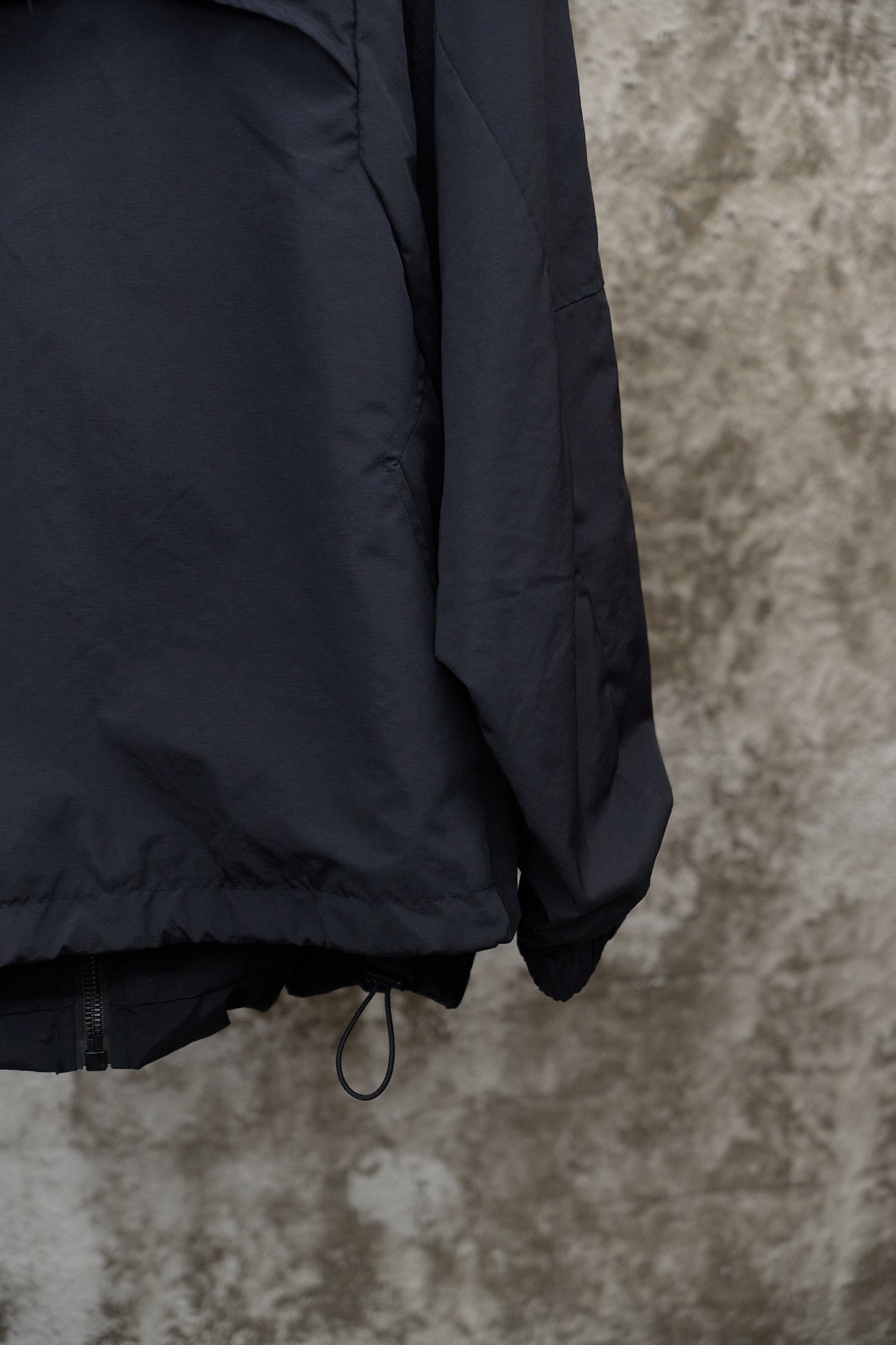 MULTI-POCKET WATERPROOF UTILITY JACKET