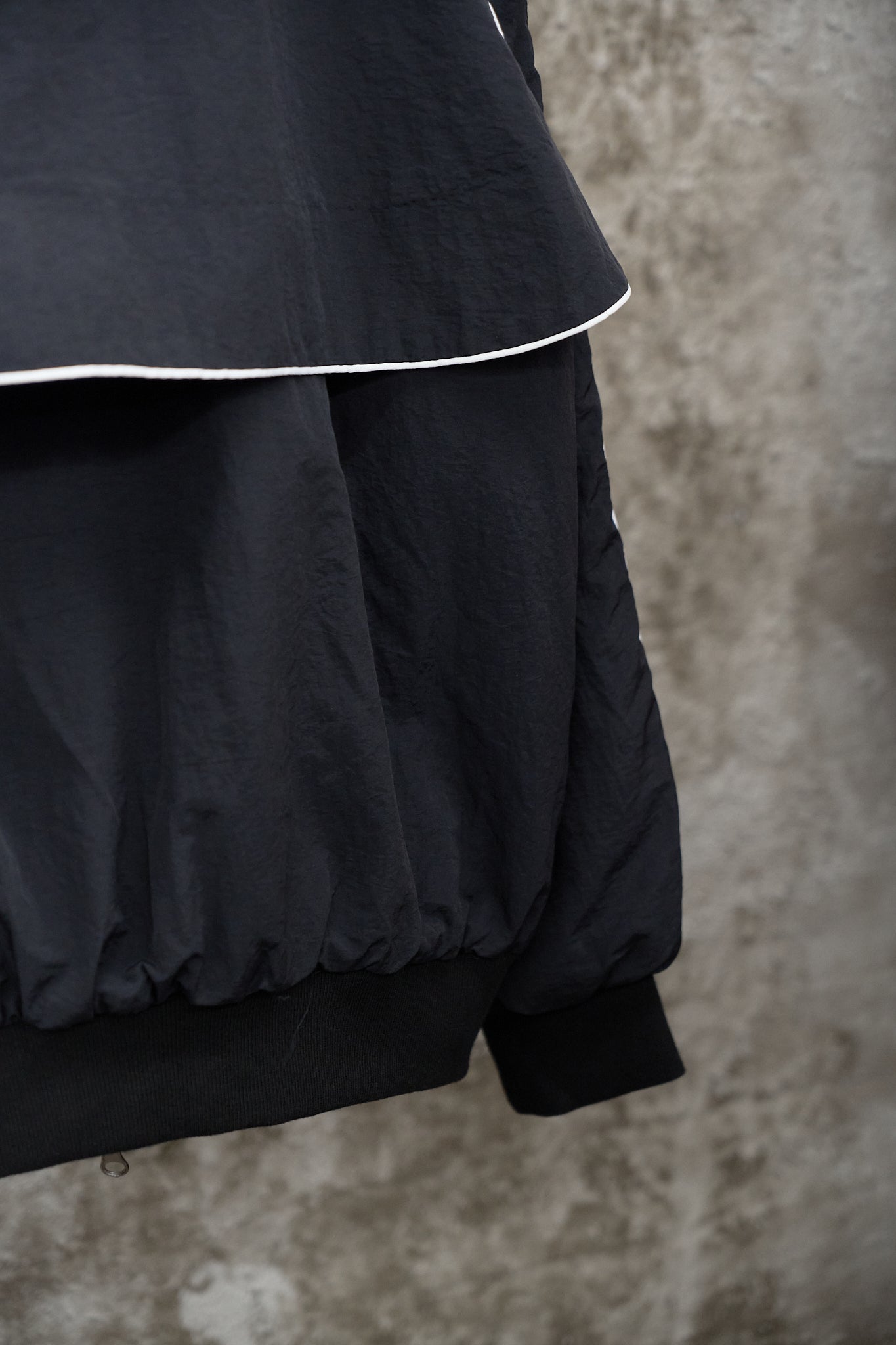 COLOR-BLOCK SPORT JACKET
