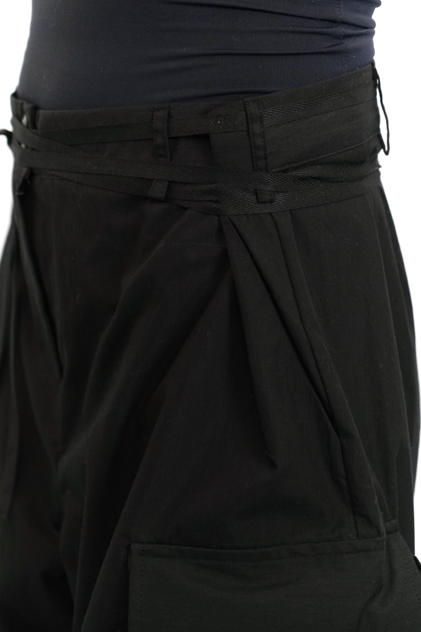 BLACK WIDE CARGO TROUSERS