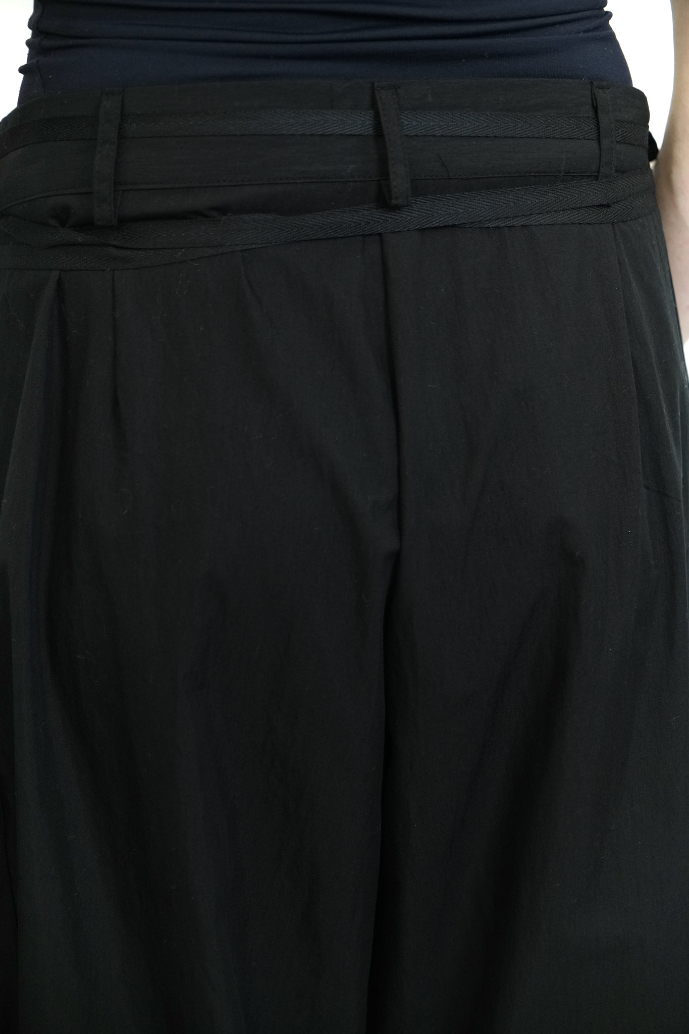 BLACK WIDE CARGO TROUSERS