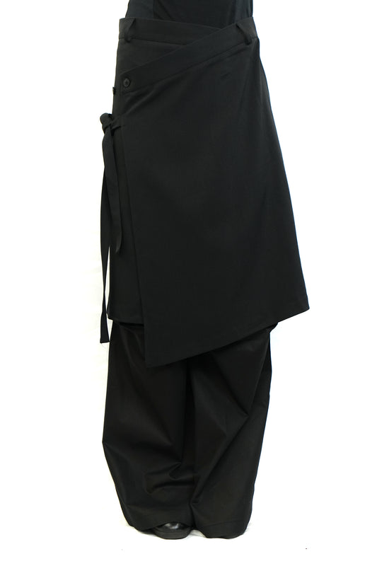 BLACK ASYMMETRIC WRAP SKIRT