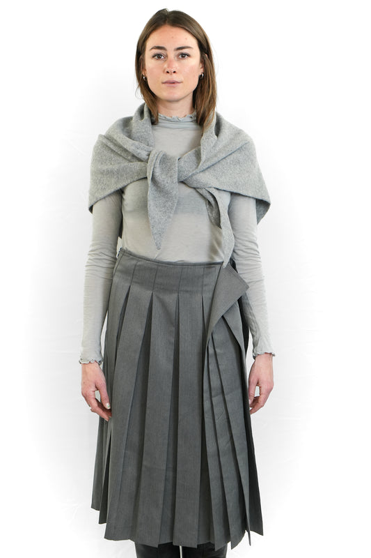 LIGHT GREY KNIT DRAPE SCARF