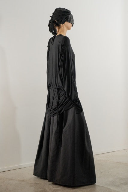 PLEATED LONG SLEEVE TOP BLACK