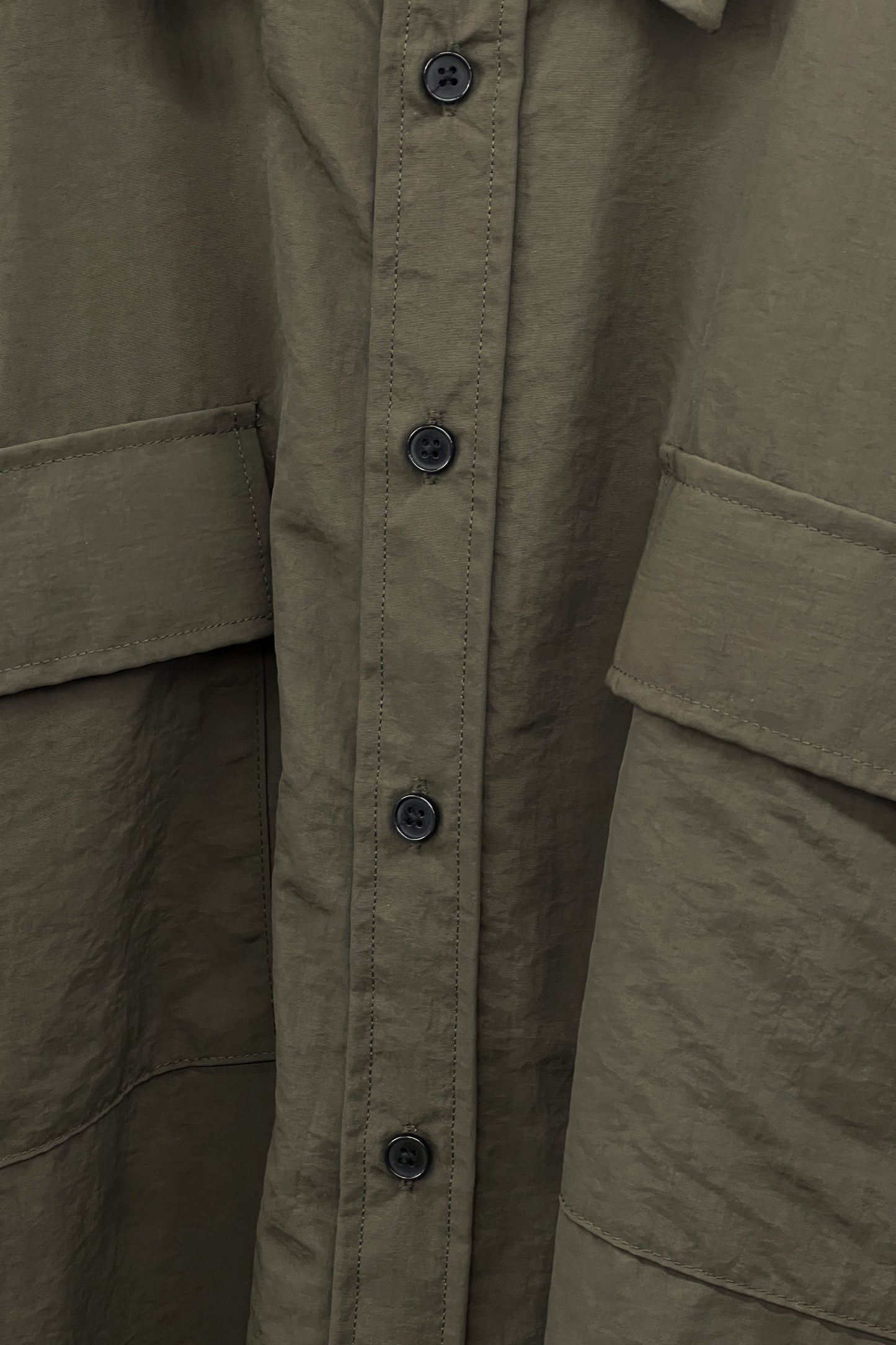 OVERSIZED UTILITY SHORT-SLEEVE SHIRT - GREEN