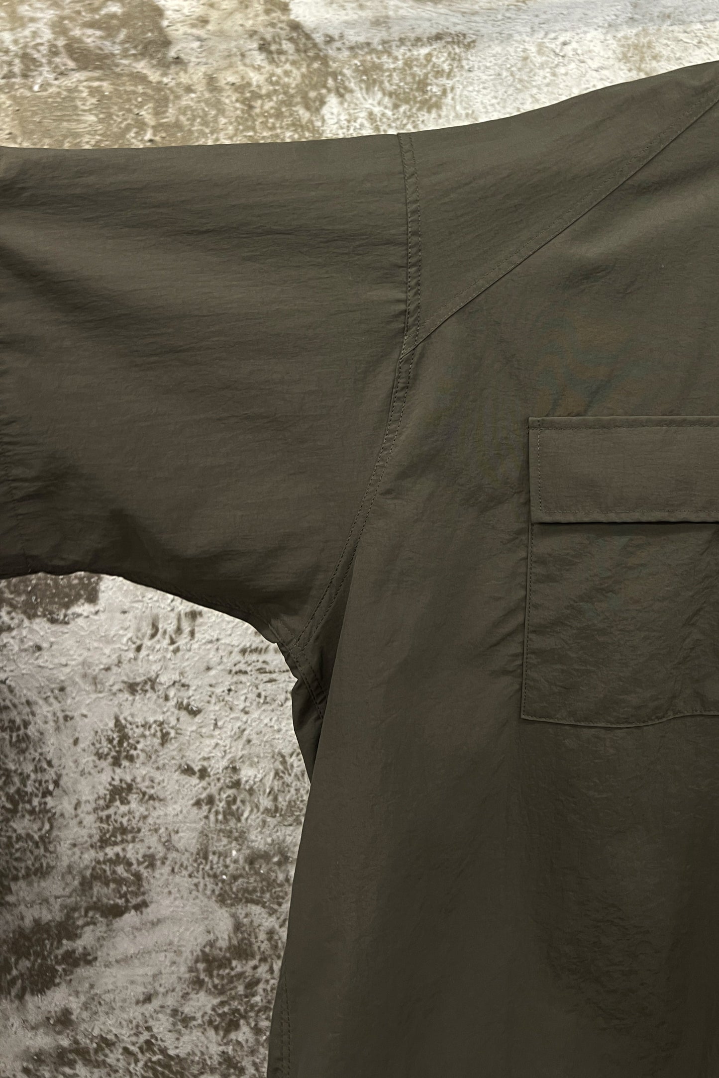 OVERSIZED UTILITY SHORT-SLEEVE SHIRT - GREEN