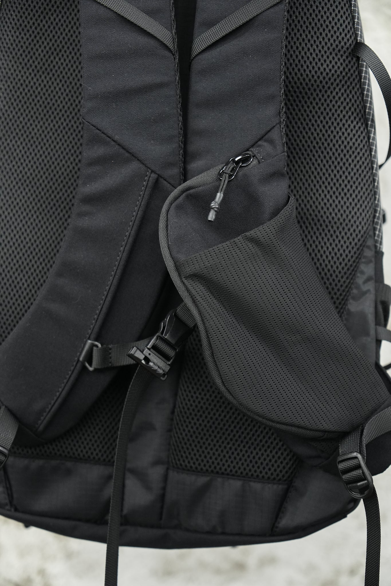BLACK RIPSTOP UTILITY BACKPACK