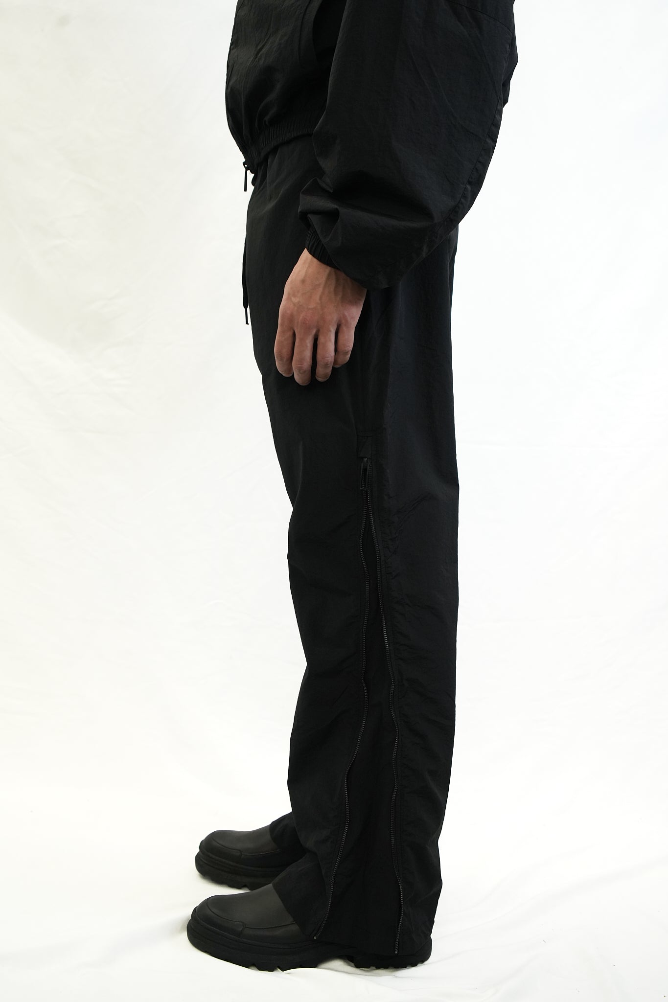STRAIGHT-LEG TRACK PANTS WITH SIDE ZIPPERS BLACK