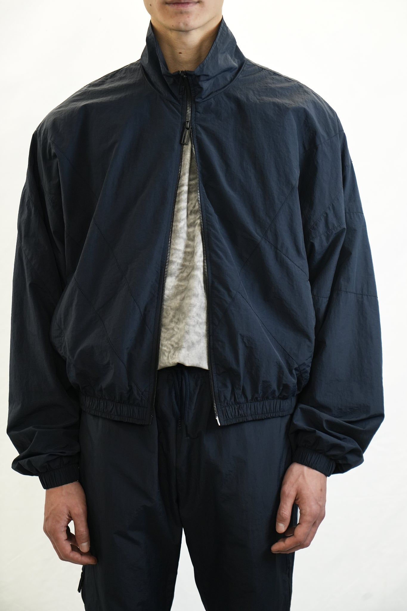 MULTI-LAYER NYLON SHELL JACKET DARK BLUB