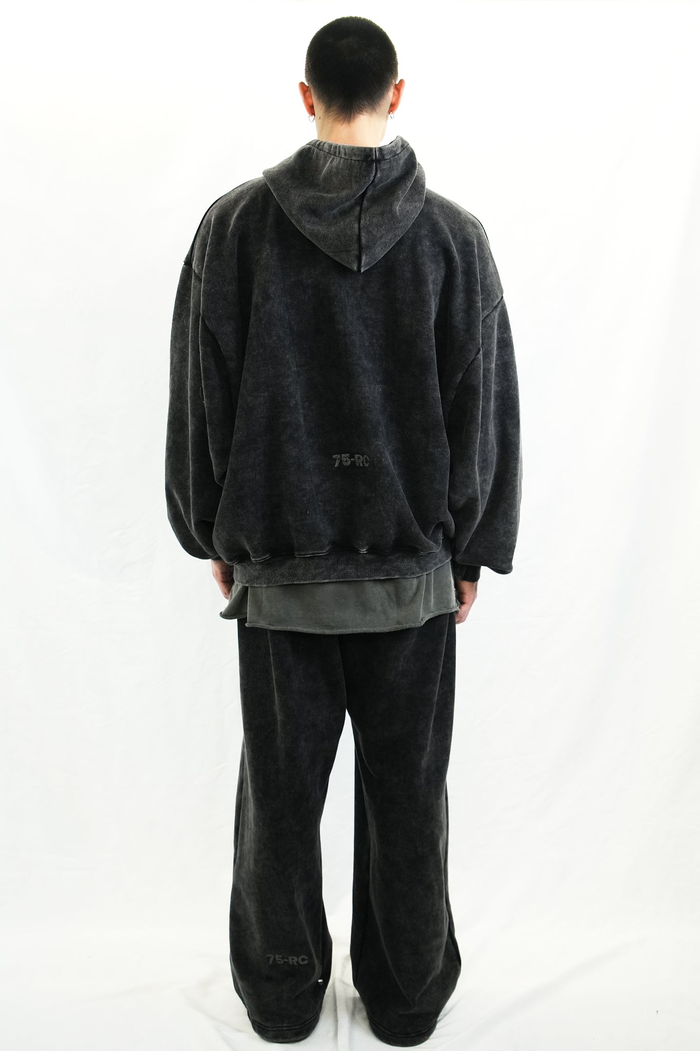 WASHED ZIP-UP HOODED SWEATSHIRT