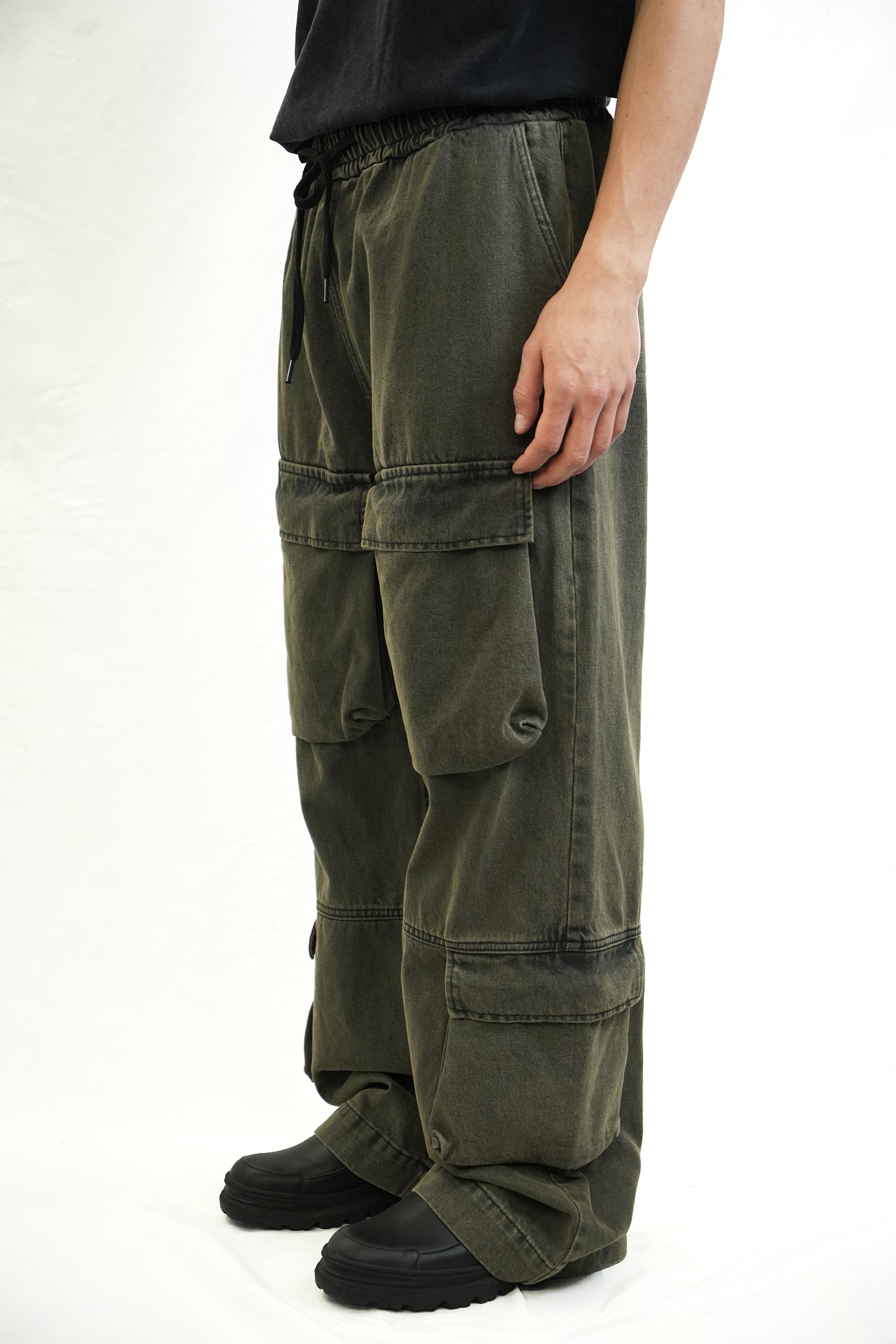 WASHED CARGO DRAWSTRING PANTS