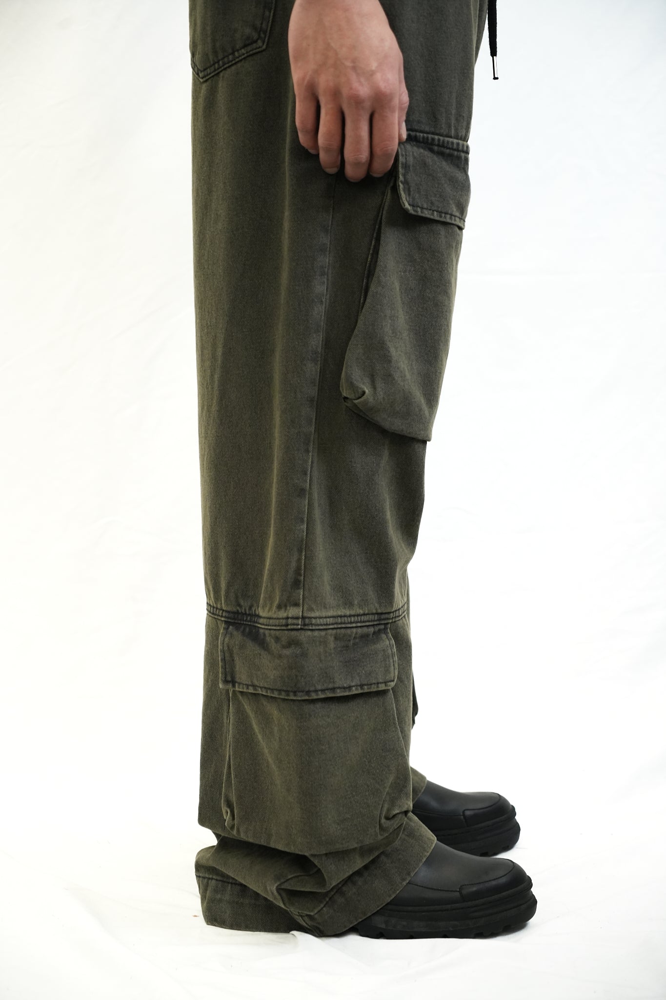 WASHED CARGO DRAWSTRING PANTS