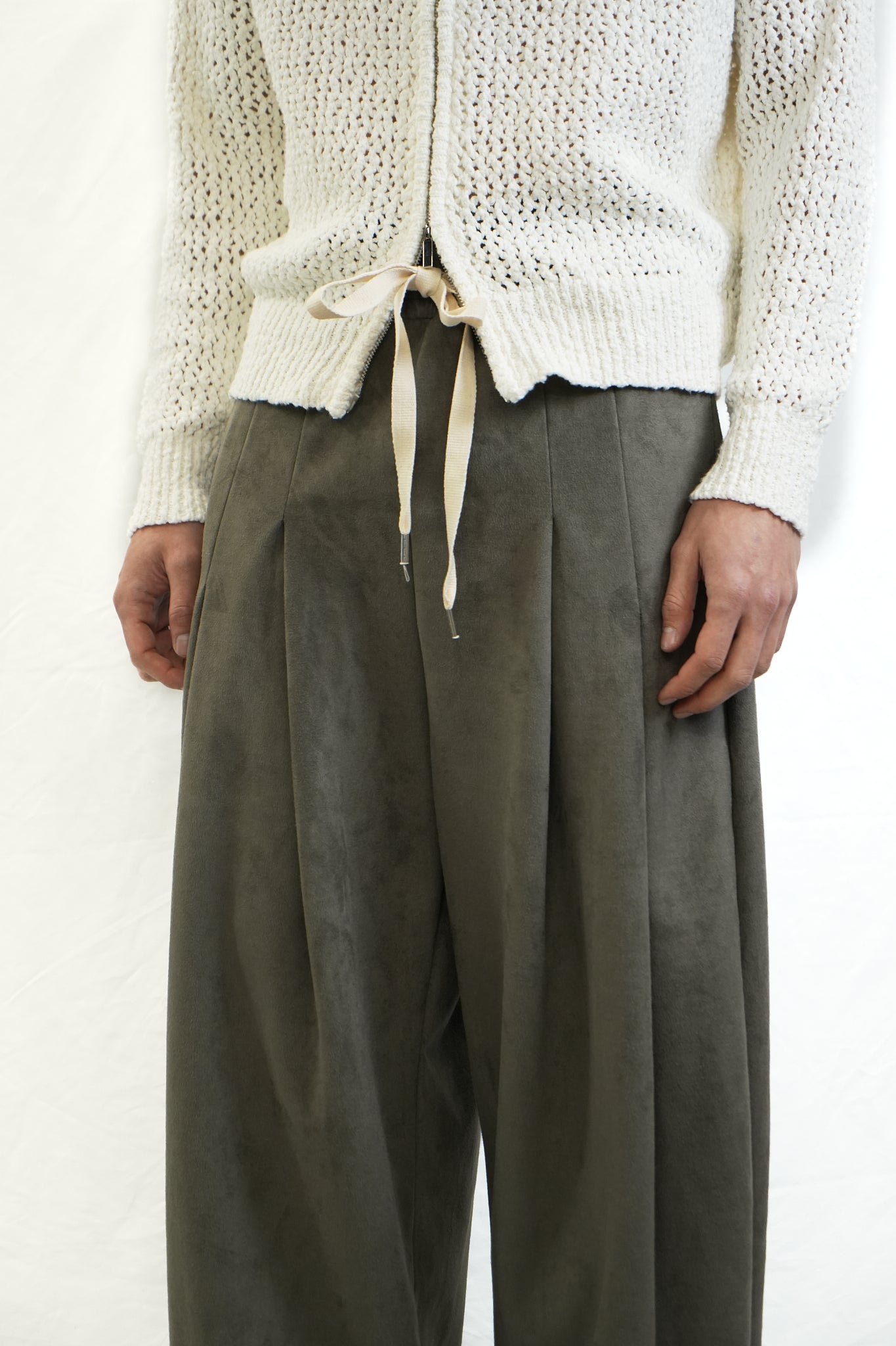 SUEDE OLIVE GREY PLEATED TROUSERS