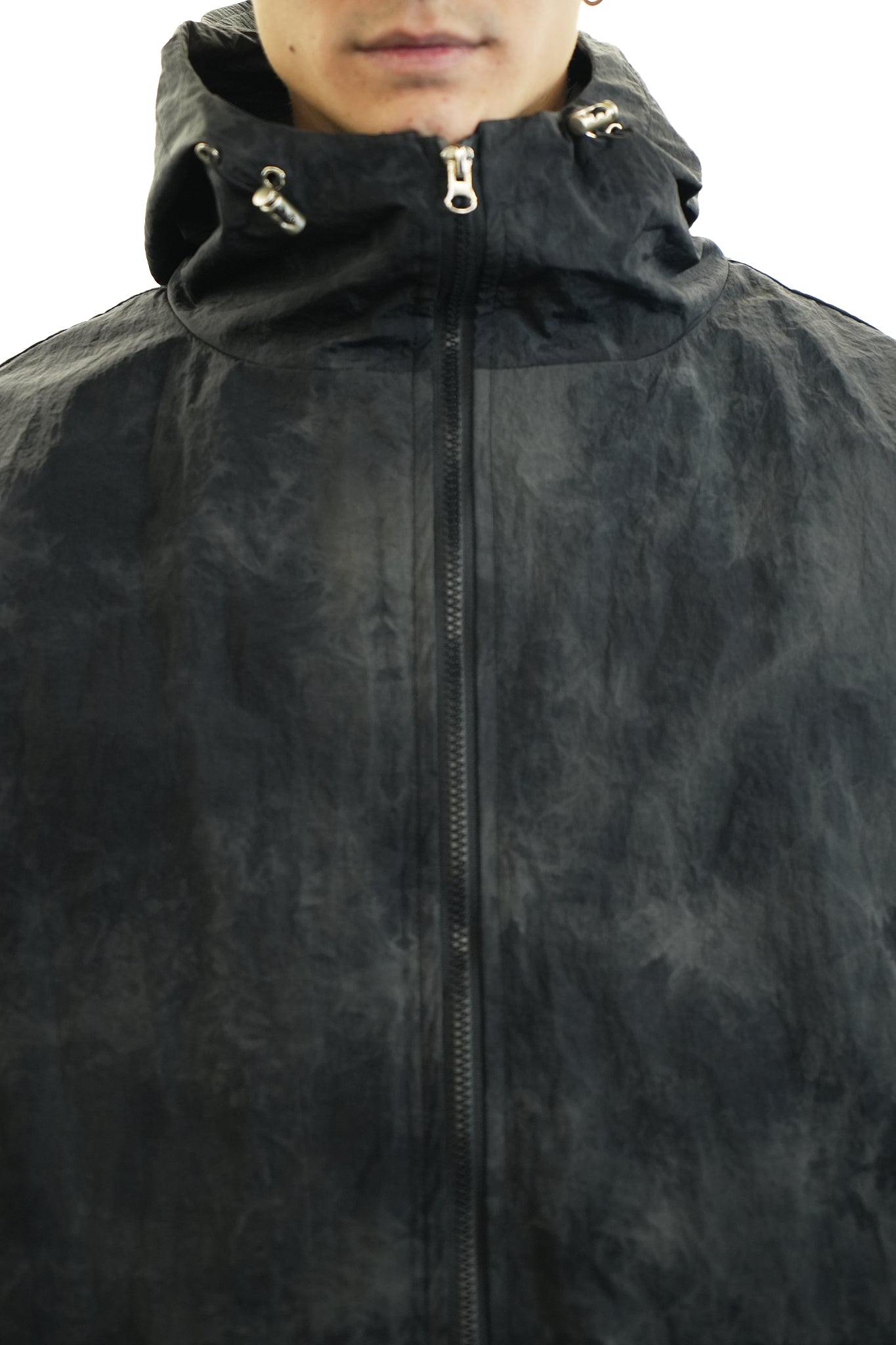 CHARCOAL HAND-DYED HOODED JACKET
