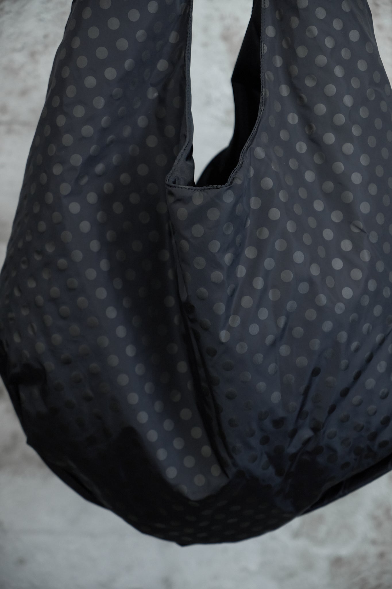 BLACK POLKA DOT TOTE BAG