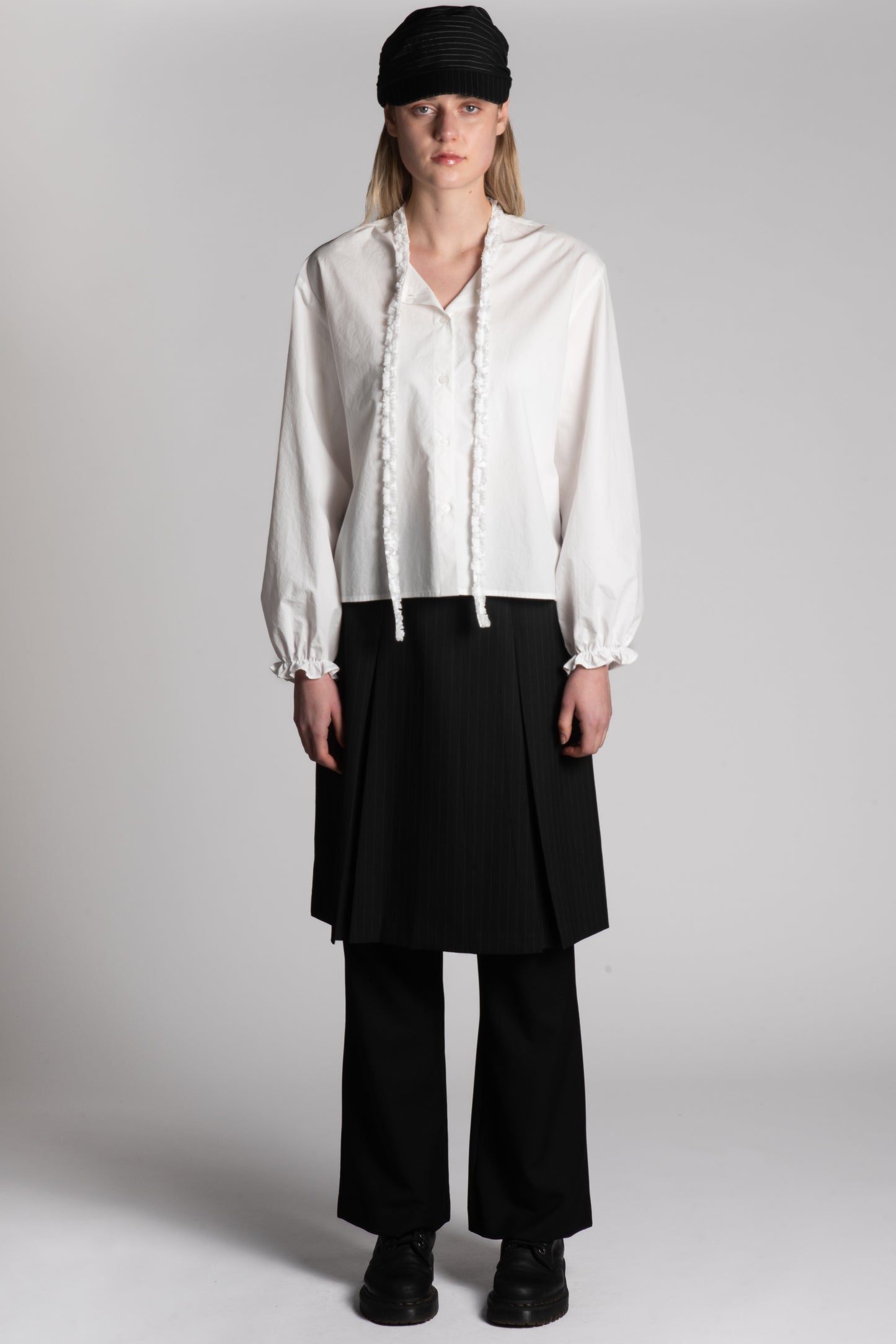 WHITE RUFFLE TIE COTTON SHIRT