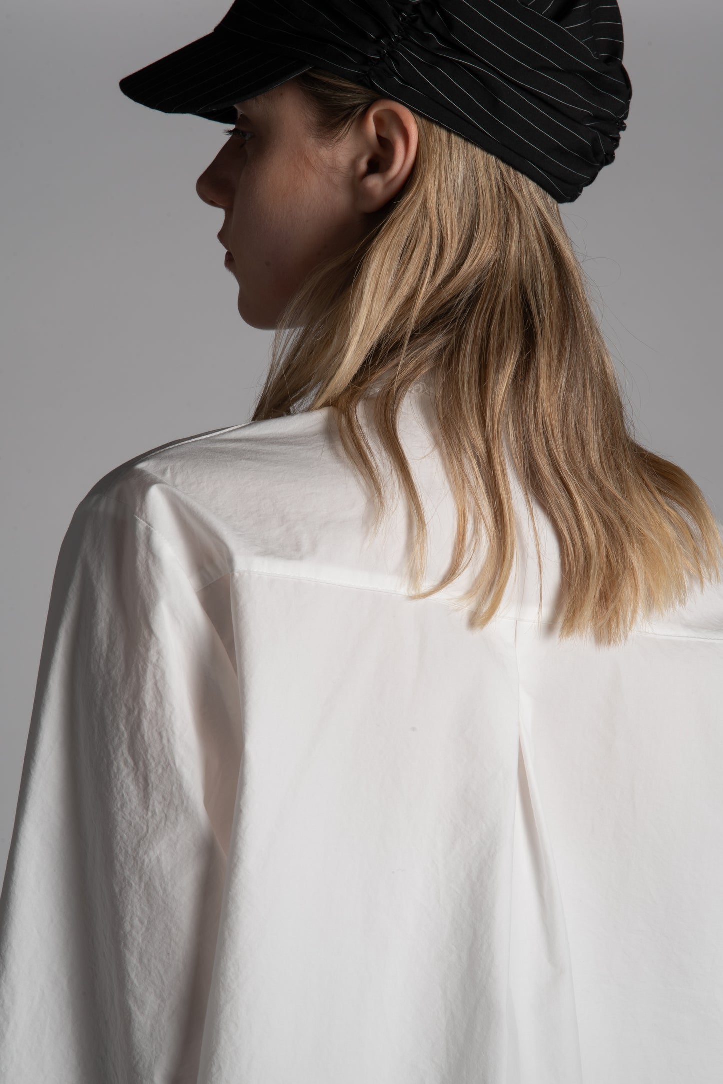 WHITE RUFFLE TIE COTTON SHIRT