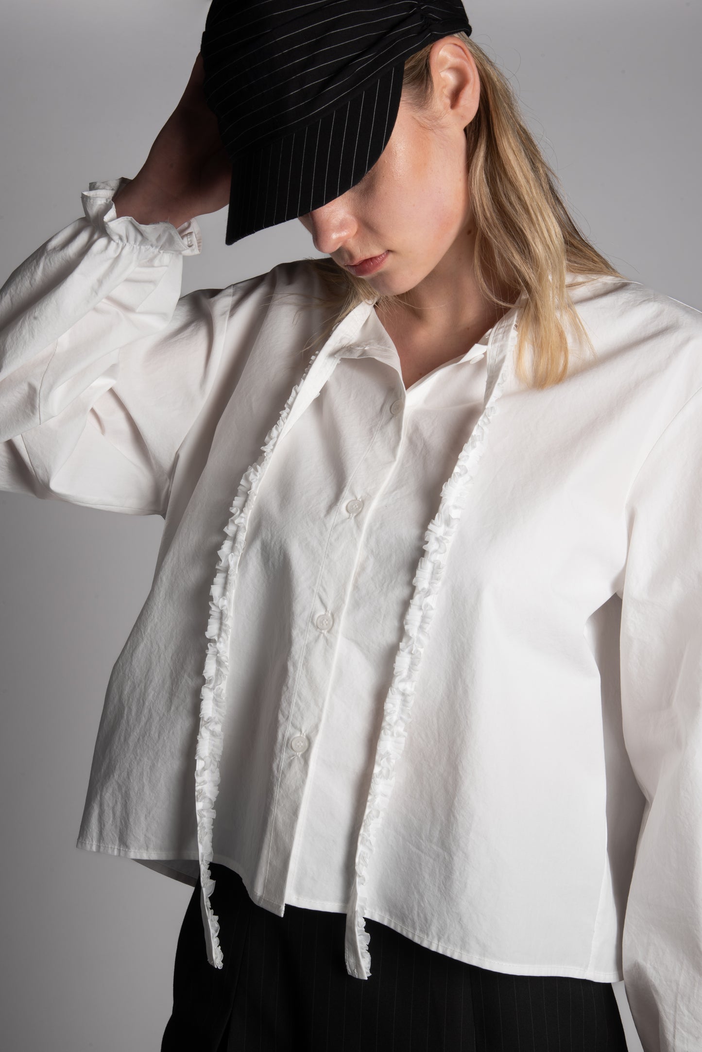BLACK STRIPED HUNTING CAP