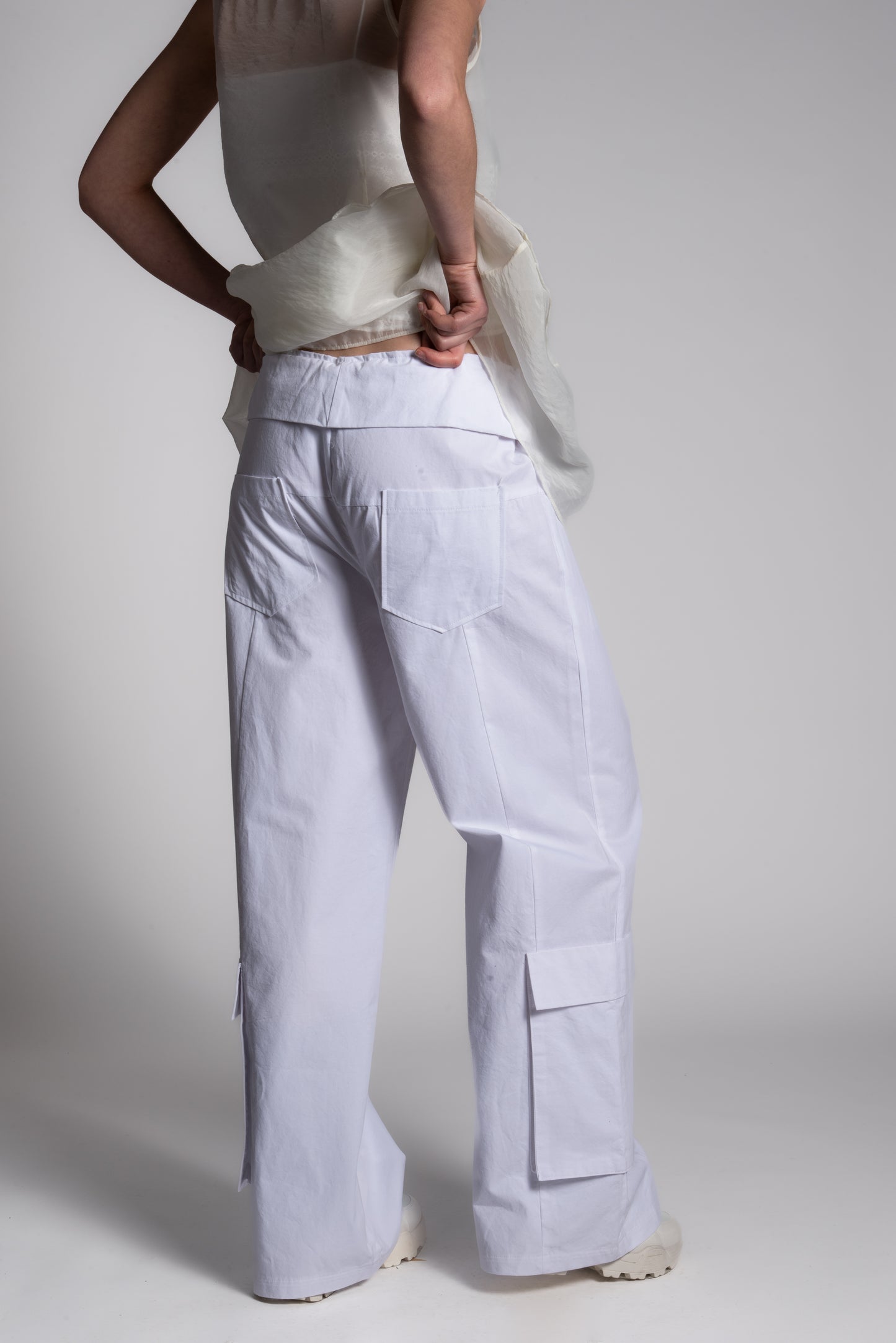 WHITE COTTON PANTS