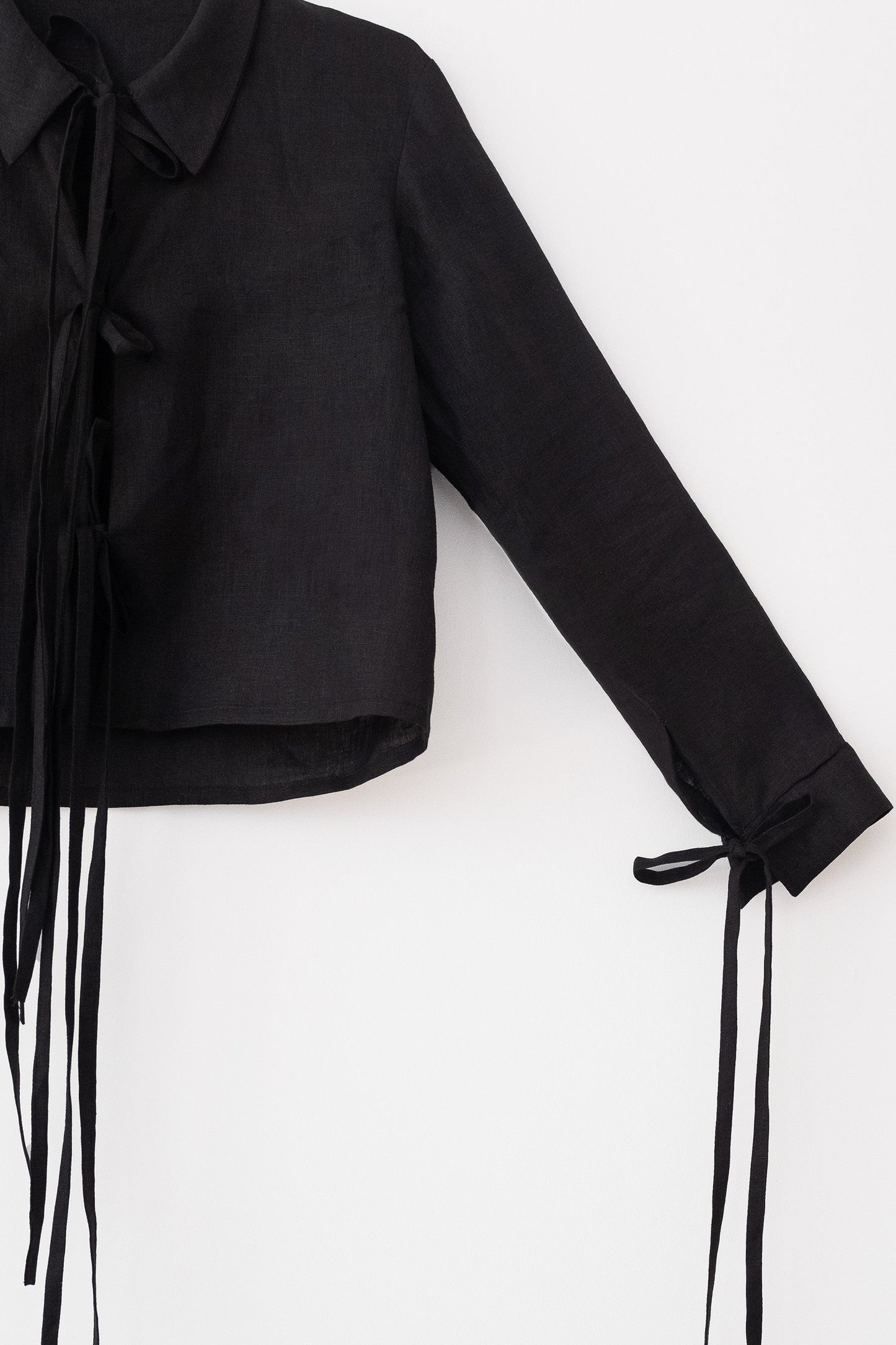 FRONT TIES SHIRT