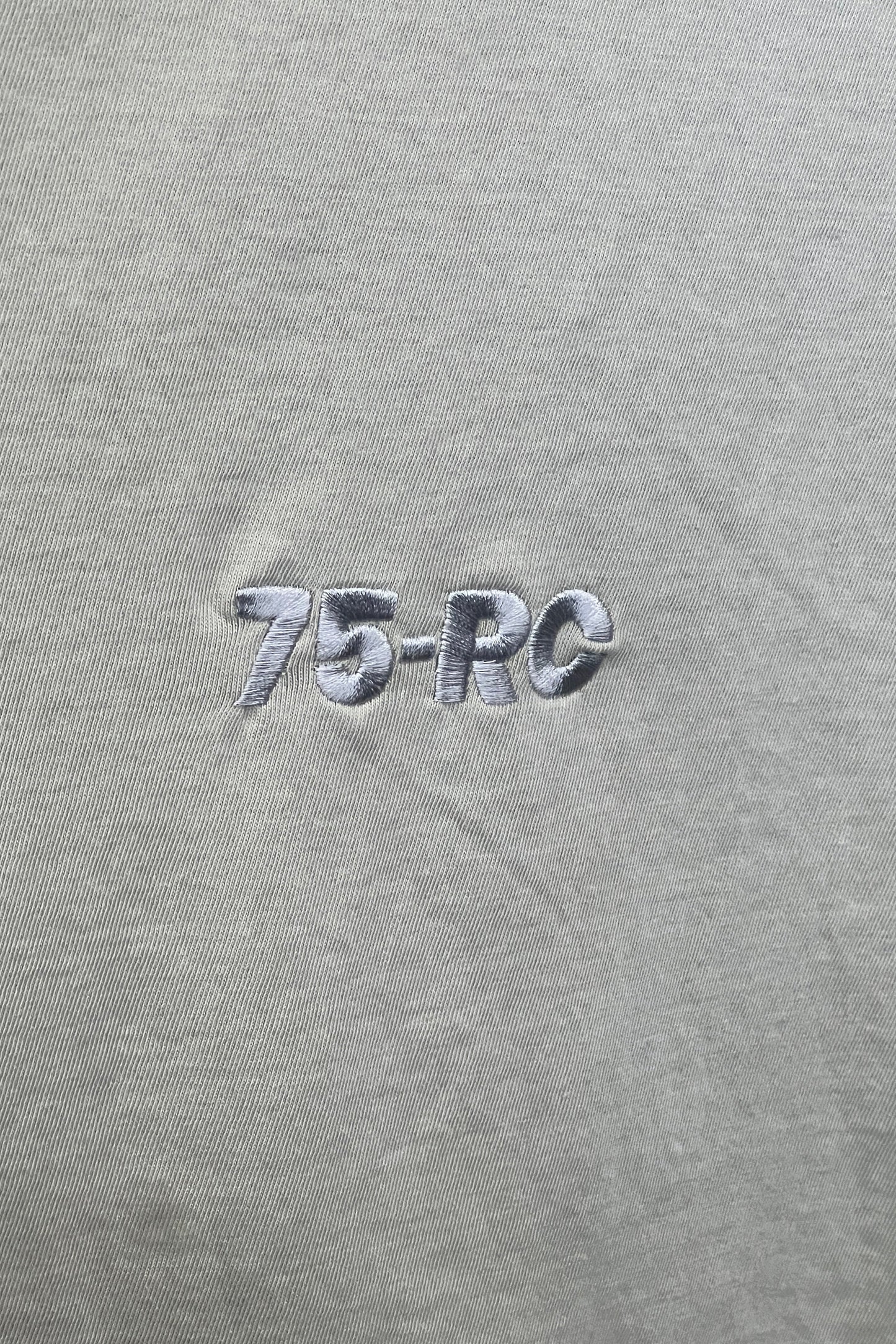 SEAM DETAIL TEE GREY GREEN