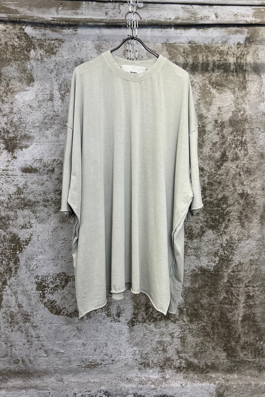 SEAM DETAIL TEE GREY GREEN