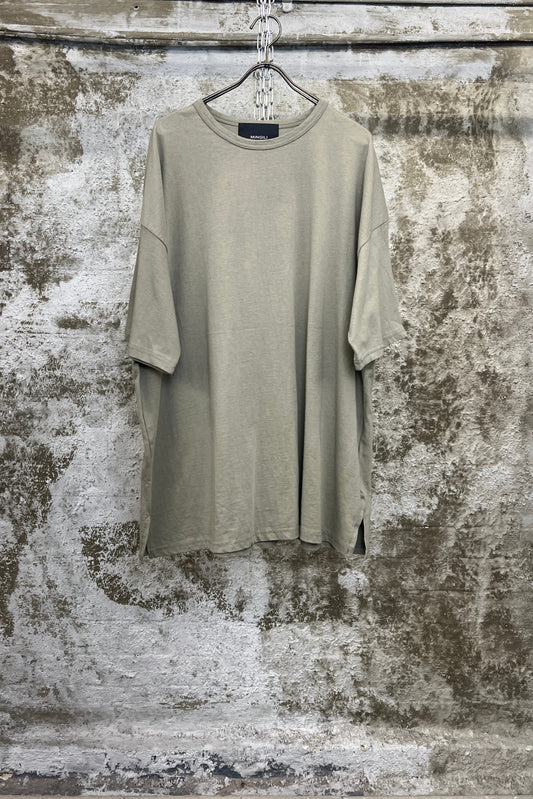 ESSENTIAL OVERSIZED TEE GRAY GREEN