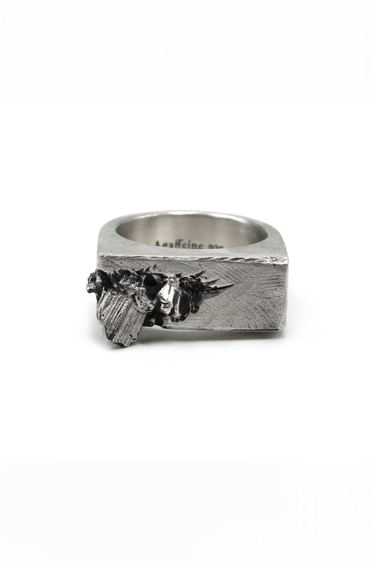 ETERNAL GEMSTONE RING
