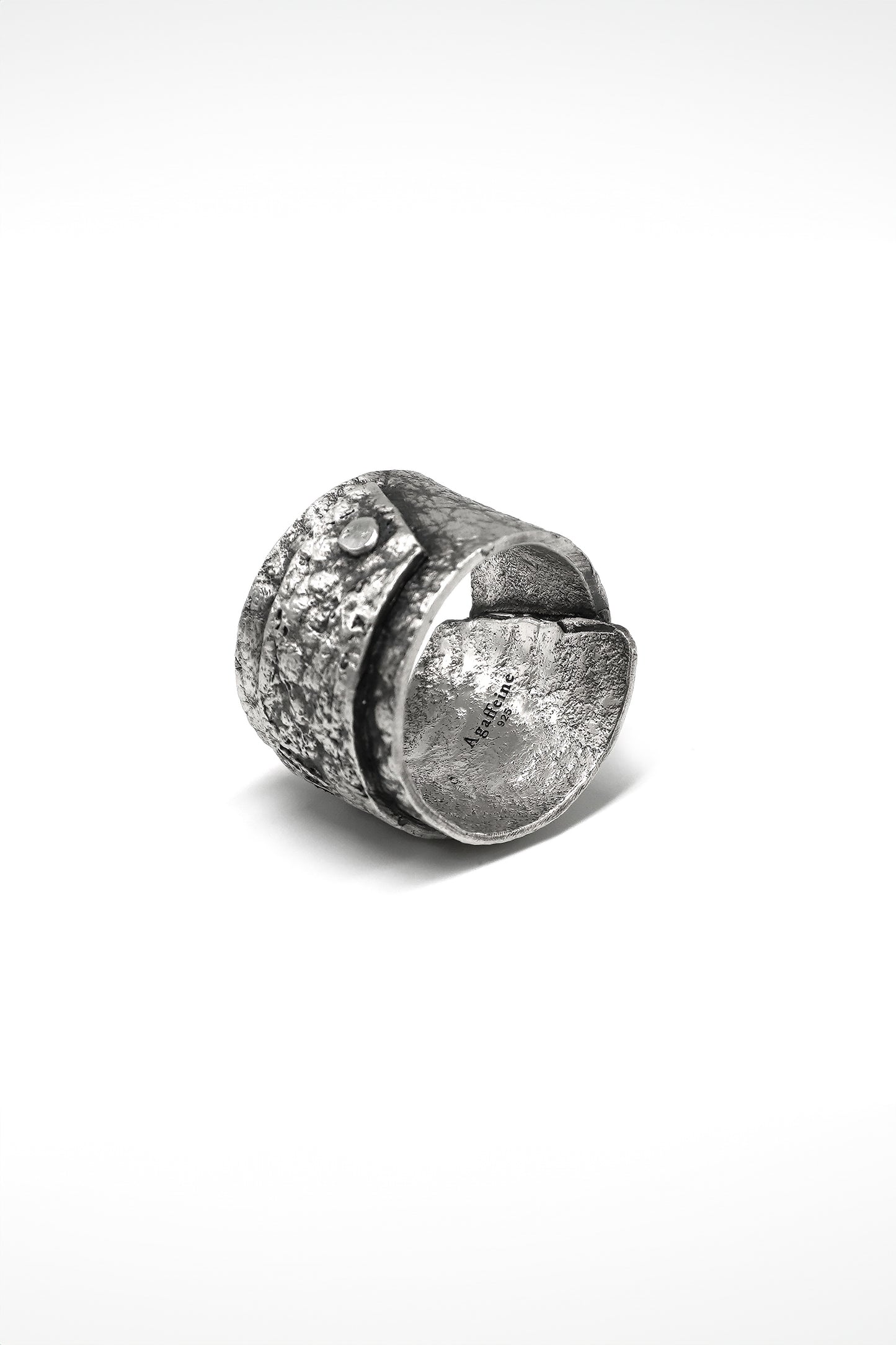 LEATHER WRAP STUD RING