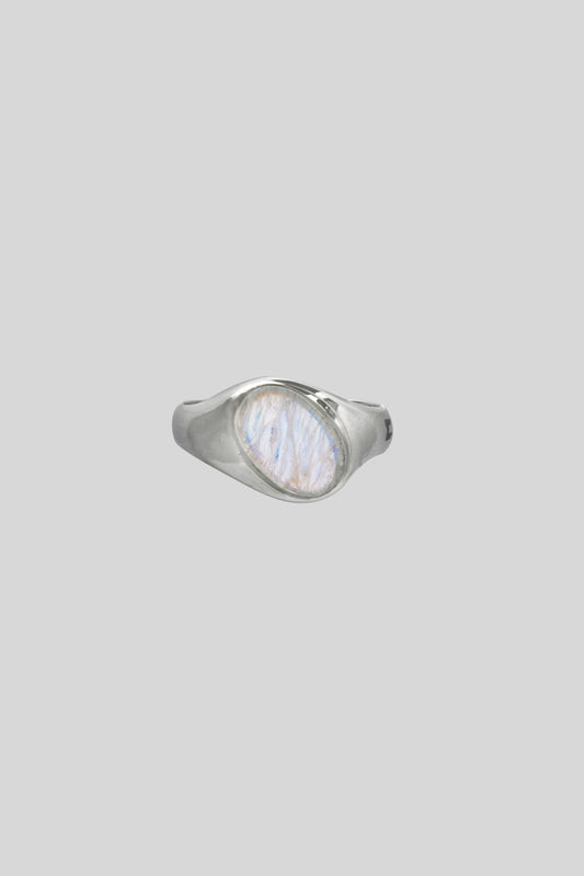 TWISTED SIGNET 101- MOONSTONE