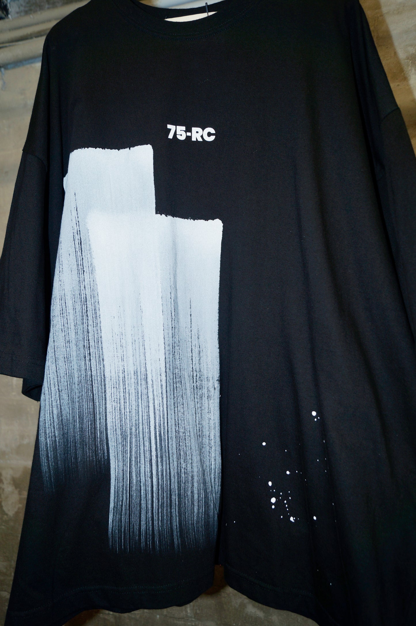 BRUSH STROKE TEE
