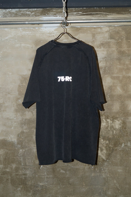 DISTRESSED TEE