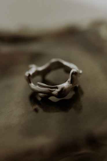 CAPRIOUS RING