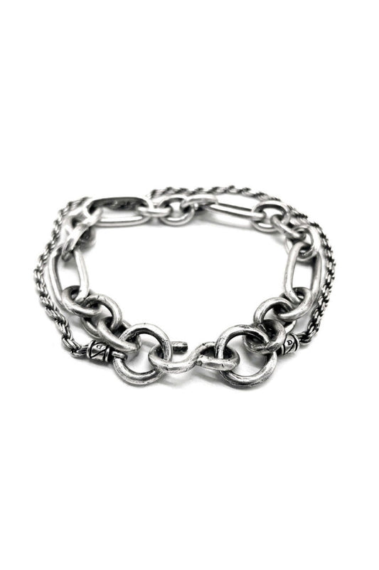 TWO LAYERD CHAIN BRACELET