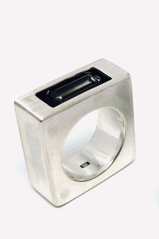 HERU RING
