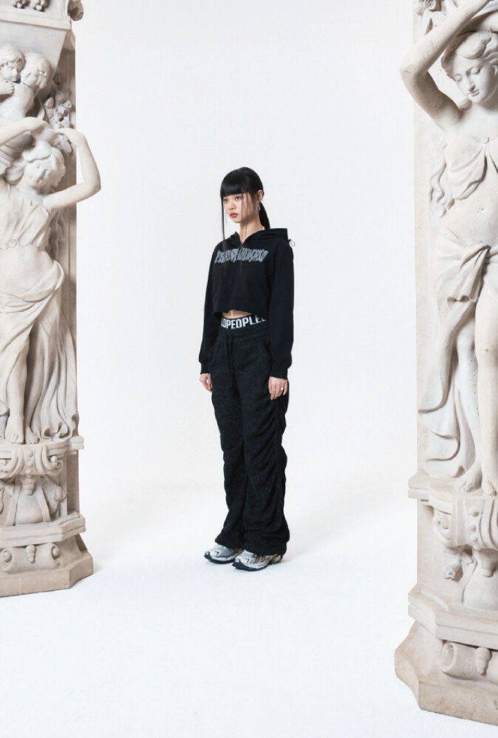 CROPPED LOGO HOODIE ZIP-UP BLACK