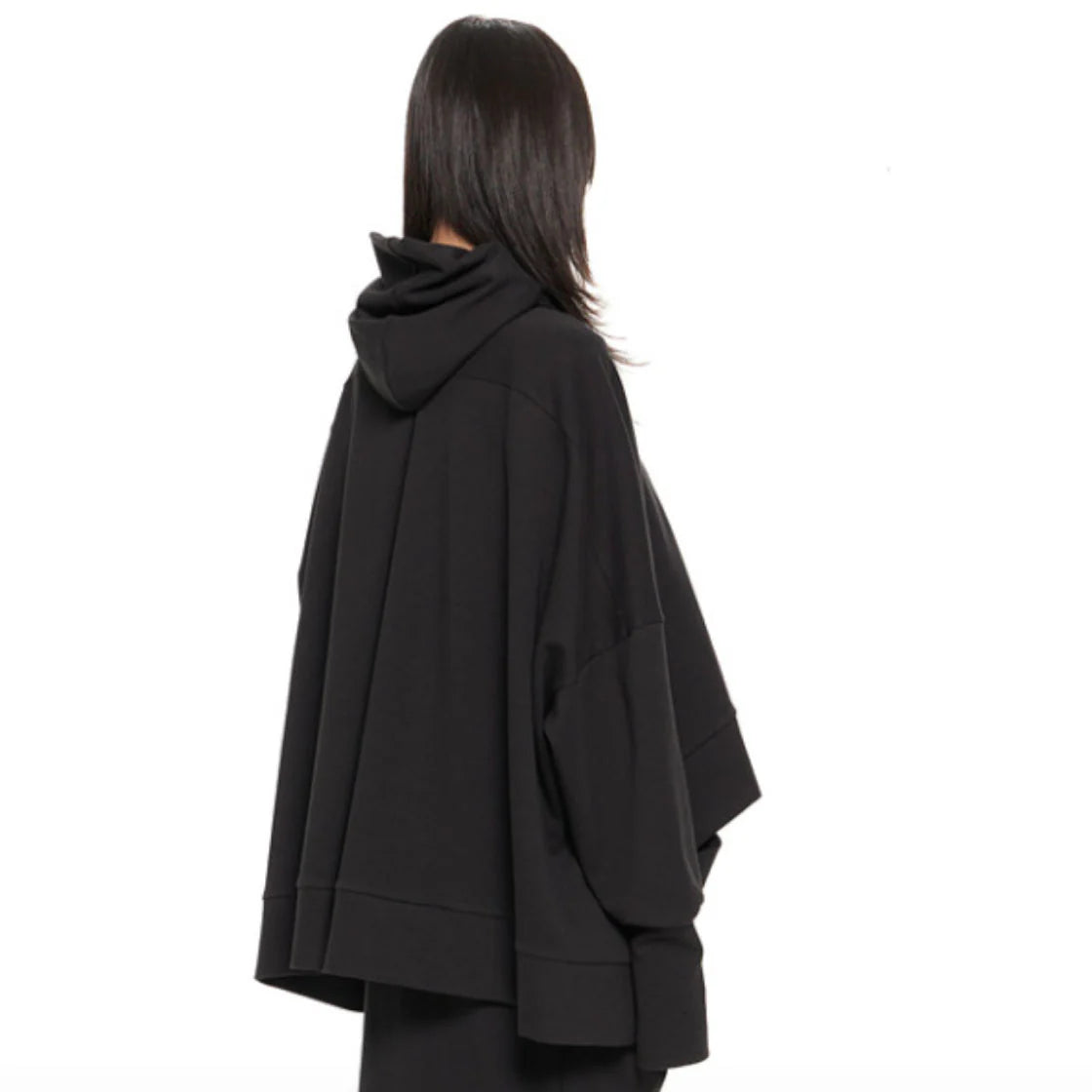 WIDE-FIT TIE HOODIE BLACK