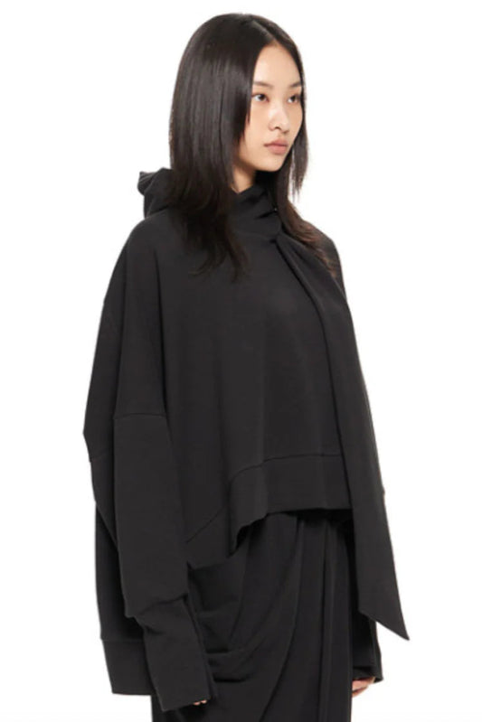 WIDE-FIT TIE HOODIE BLACK