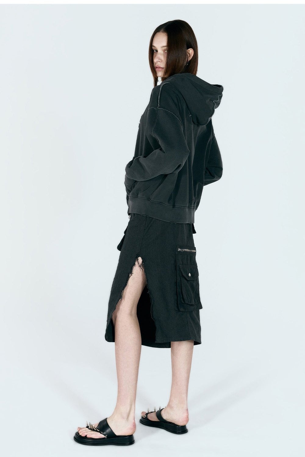 ATYPICAL CARGO MIDI SKIRT CHARCOAL