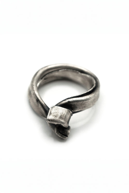TWIST RING