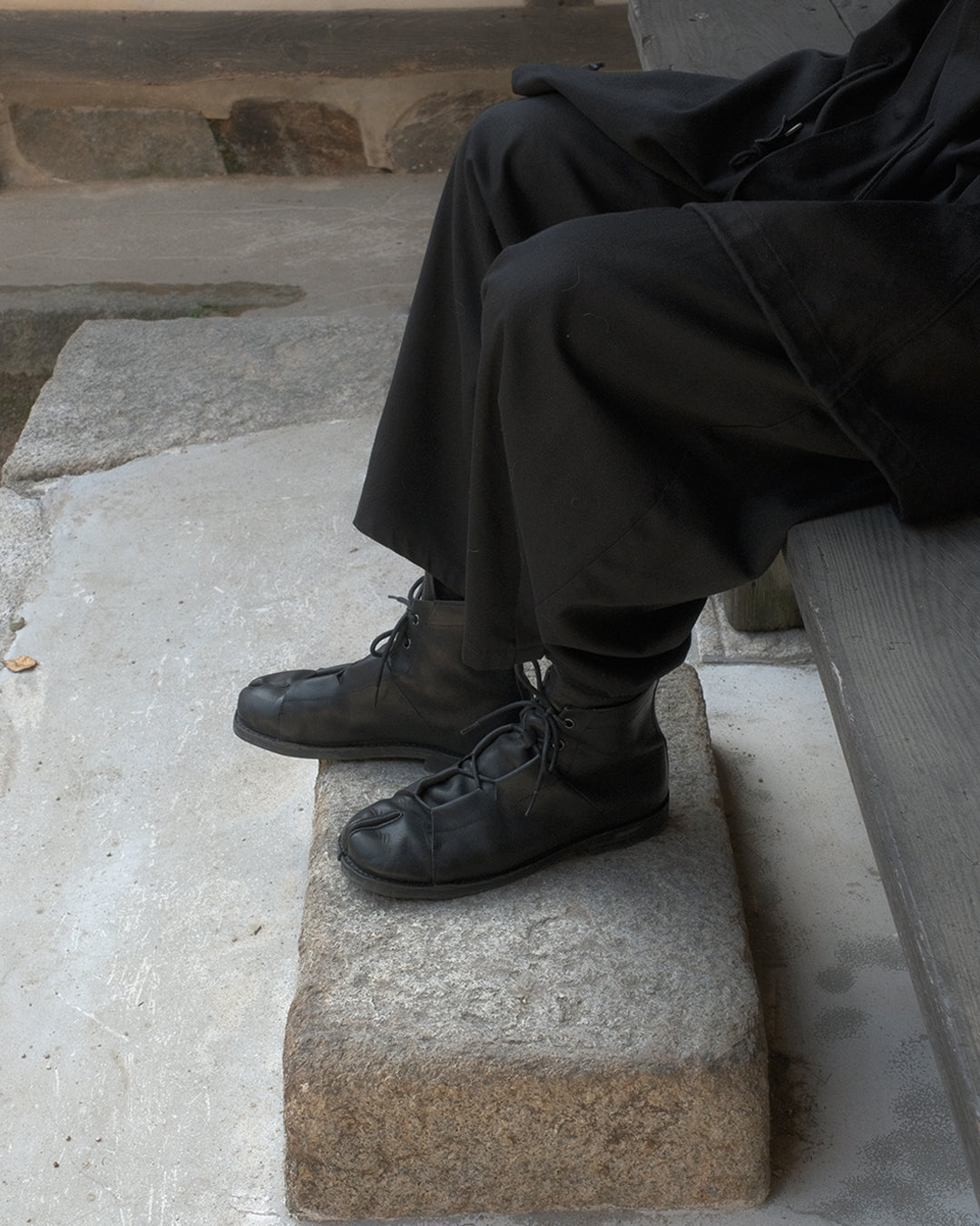 SAIGO BLACK VEGAN CALF SKIN BOOTS