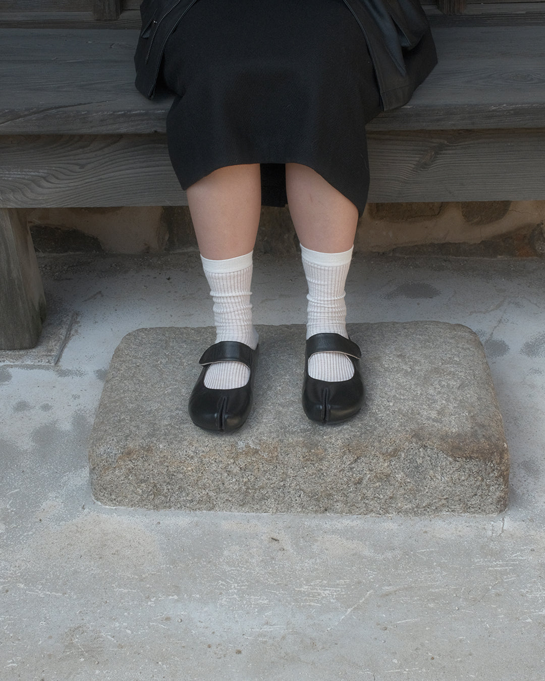 HARUI BLACK MARY JANE TABI FLATS