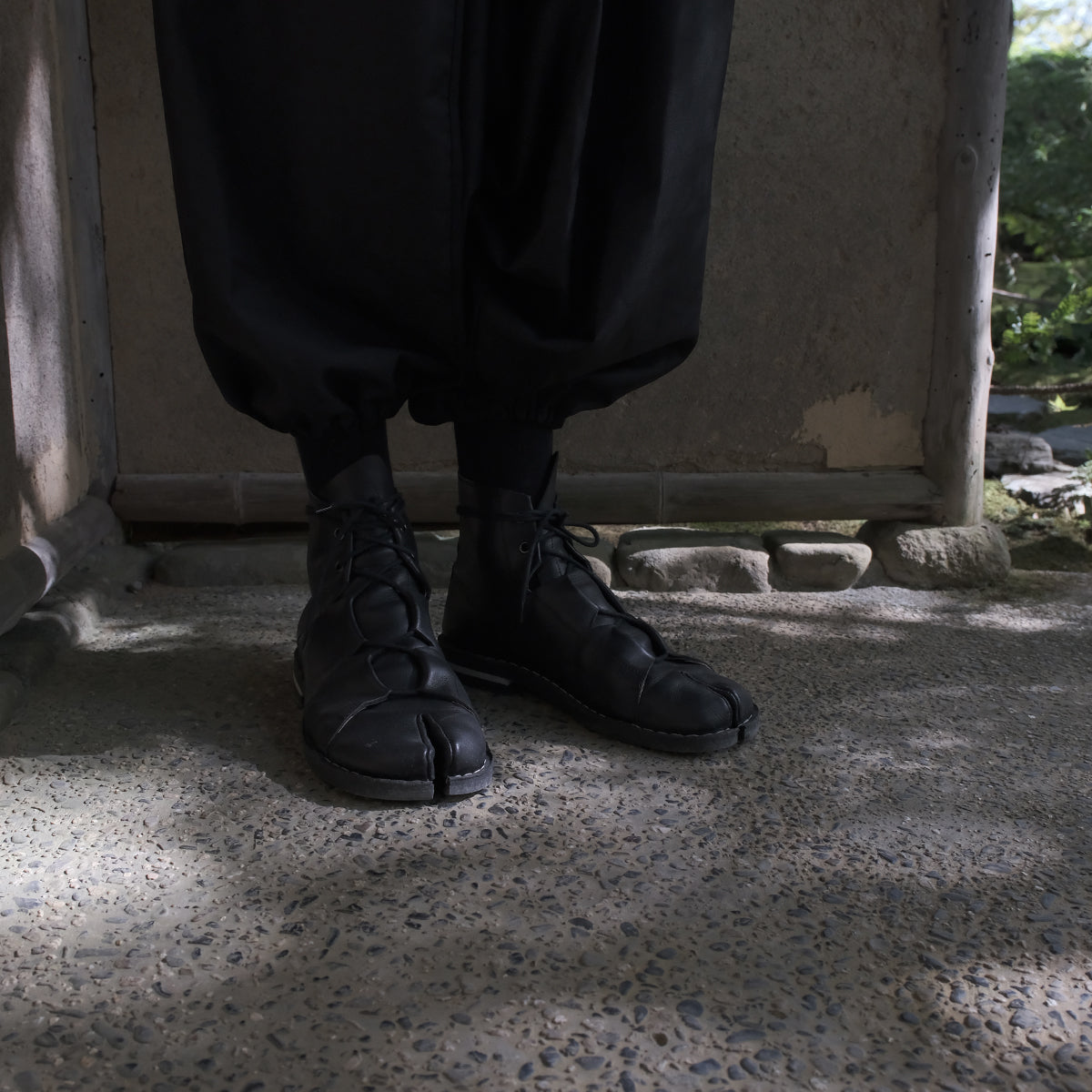 SAIGO BLACK VEGAN CALF SKIN BOOTS