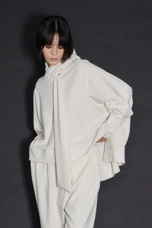 WIDE-FIT TIE HOODIE CREAM